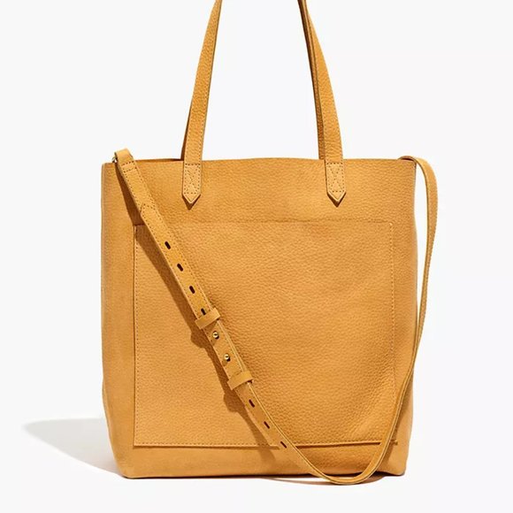 the medium transport tote